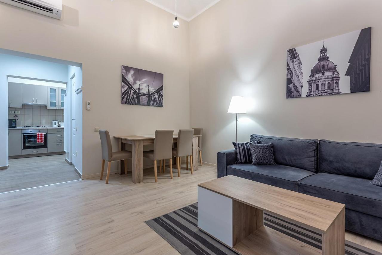 Goldcentral Apartment Akacfa Budapest Kültér fotó