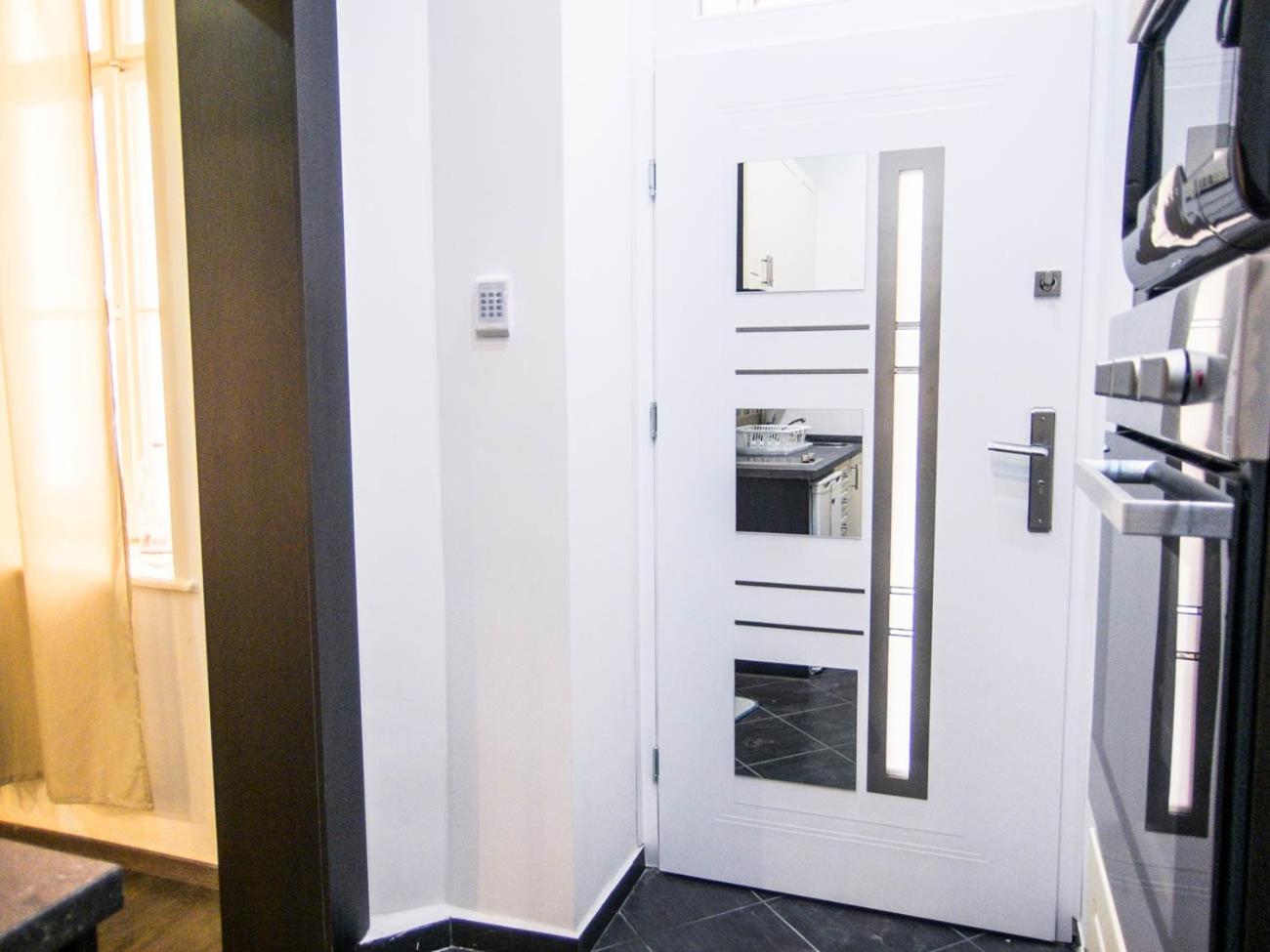 Goldcentral Apartment Akacfa Budapest Kültér fotó