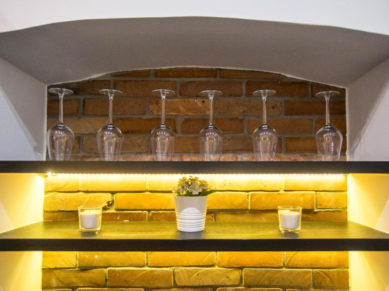 Goldcentral Apartment Akacfa Budapest Kültér fotó