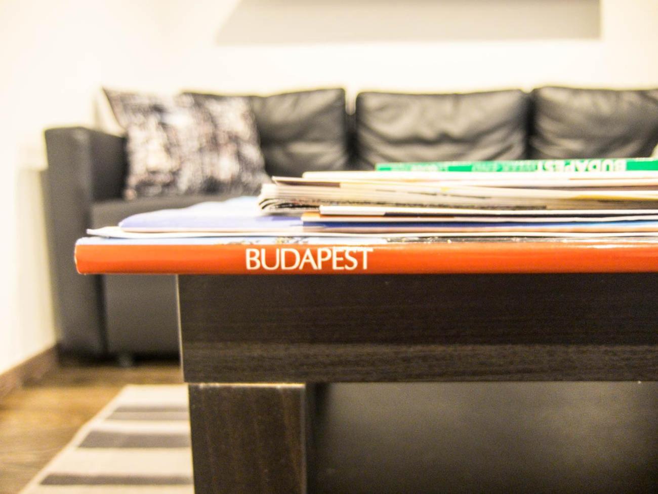 Goldcentral Apartment Akacfa Budapest Kültér fotó