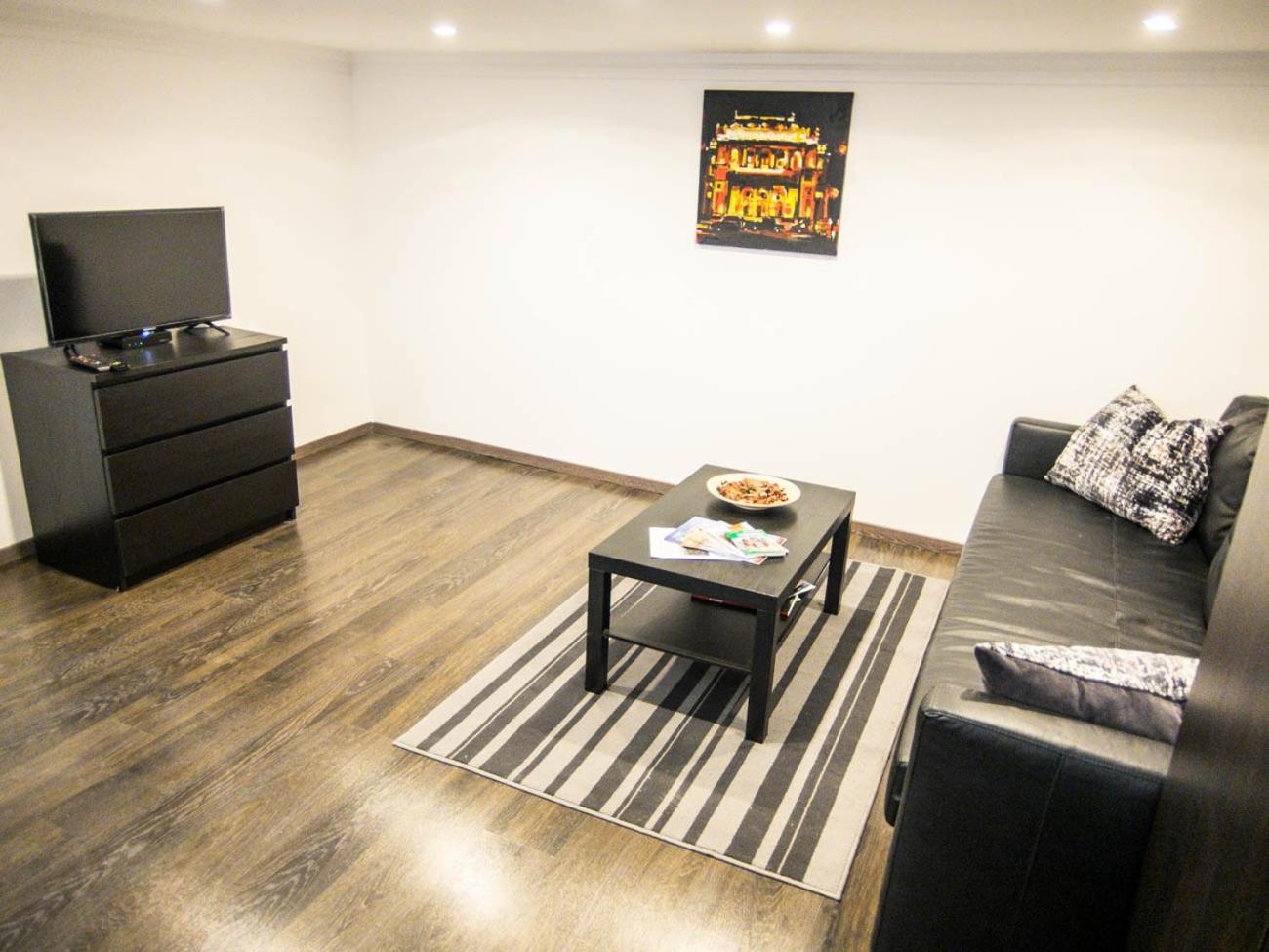 Goldcentral Apartment Akacfa Budapest Kültér fotó